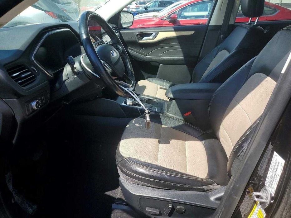 Ford Escape Titanium 2021