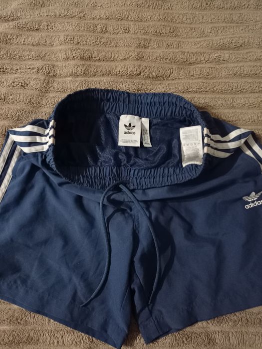 Шорти від Adidas
