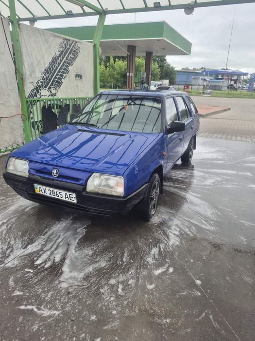 Шкода Forman 1994года