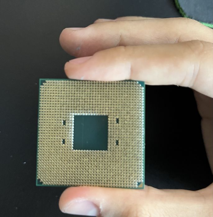 AMD ryzen 7 3700x