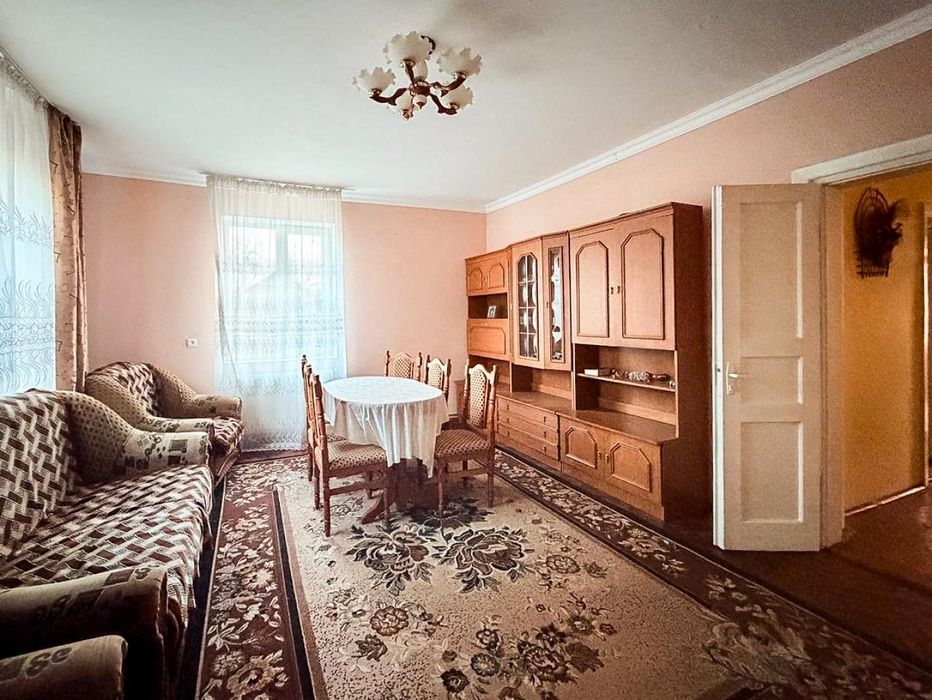 Продаєтся будинок
