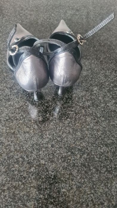 Sapato de festa prateado Tam 37