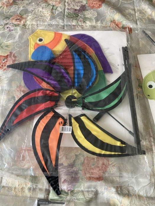 Artigos decorativos para festas ou jardim