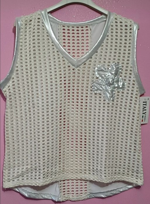 Bluzka siateczkowa  Italy Moda. Elegancka, beżowo-srebrna kolekcja