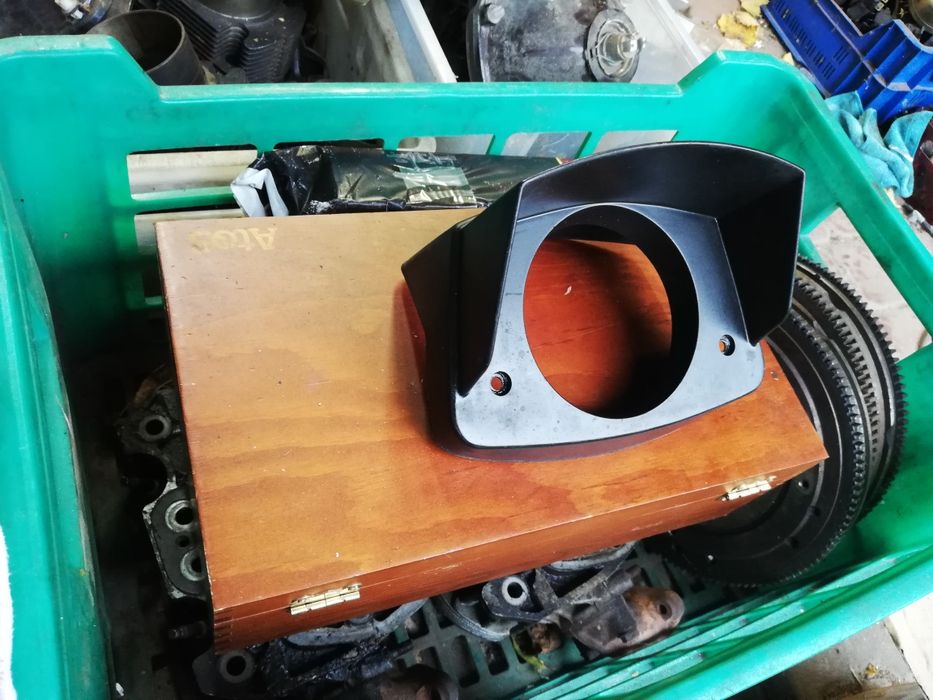 Fiat 126p daszek licznika ST