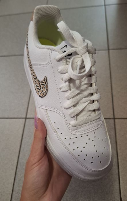 Кросівки Nike W NIKE COURT VISION LO NN NU FN7323-100