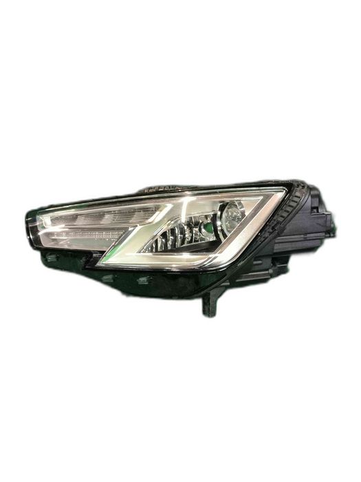 Ótica / Farol Direito AUDI A4 Allroad B9 8W0941043 (OEM) | 145100008400 (OEM)