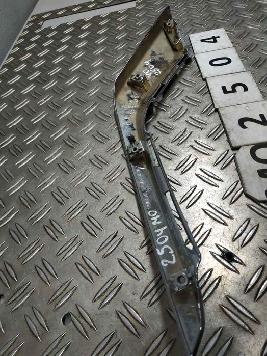 Mitsubishi Outlander 4 15- Молдинг хром бампера перед R нижній MO2504 6407A144