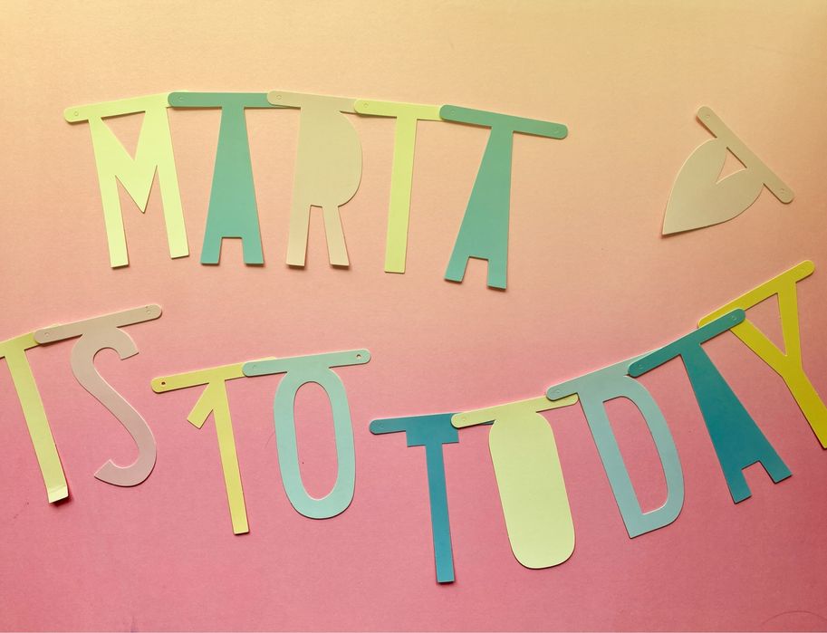 Grinalda alfabeto cores pasteis