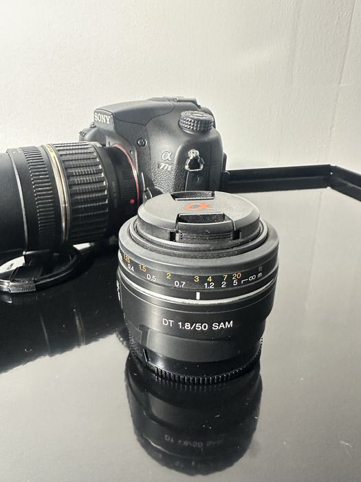 Sony Alpha 77 II (A77 II) + 2 Objetivas – Kit Completo