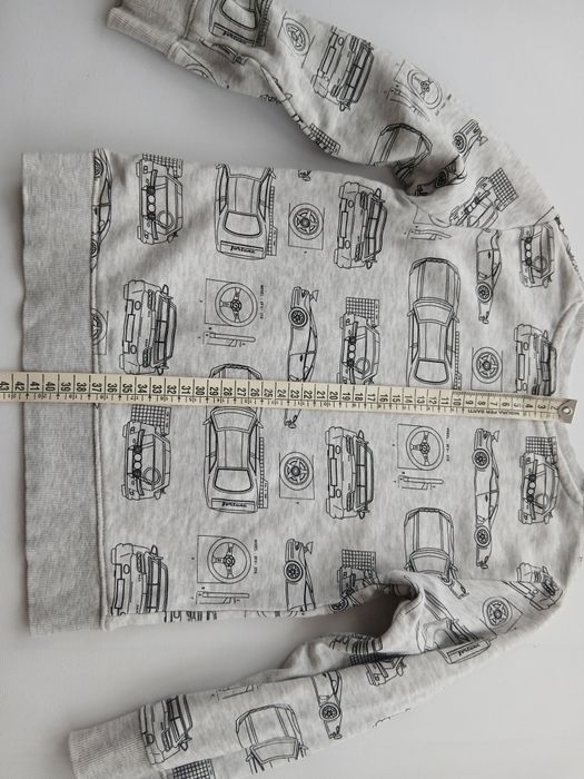 Светр з машинками Н&М на 110-116, кофта, світшот, худі