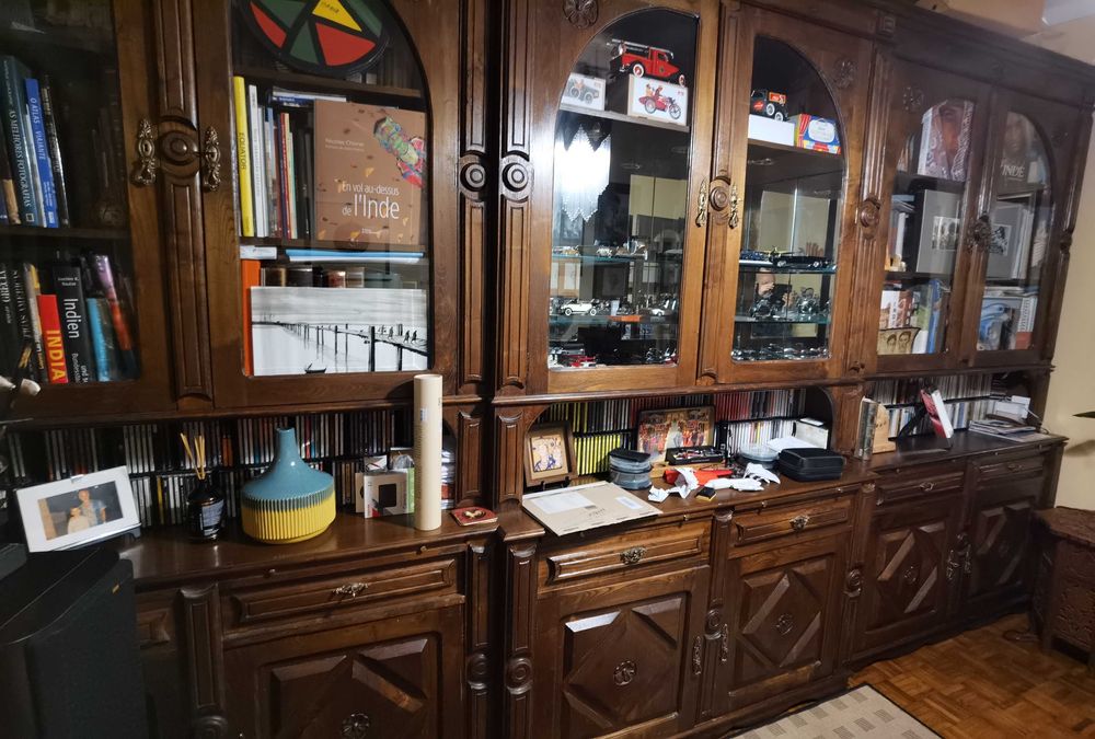 Móvel Bibioteca, Vitrina, gavetas e armário