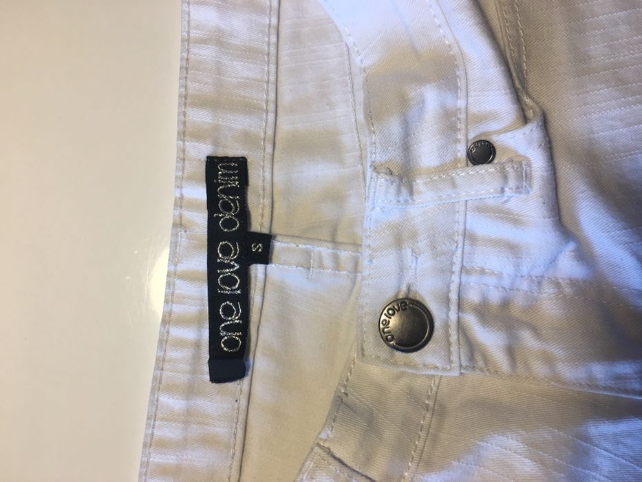 Krotkie jeans spodenki