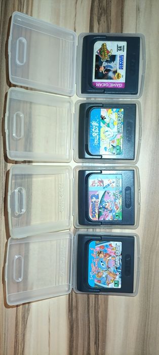 Sega game gear + картриджи продам
