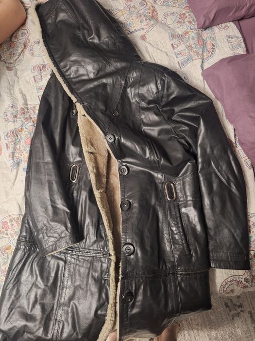 Продам кожанный плащь