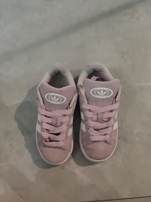 кросівки Adidas на дівчинку, 32 розмір , 21 см устілка
