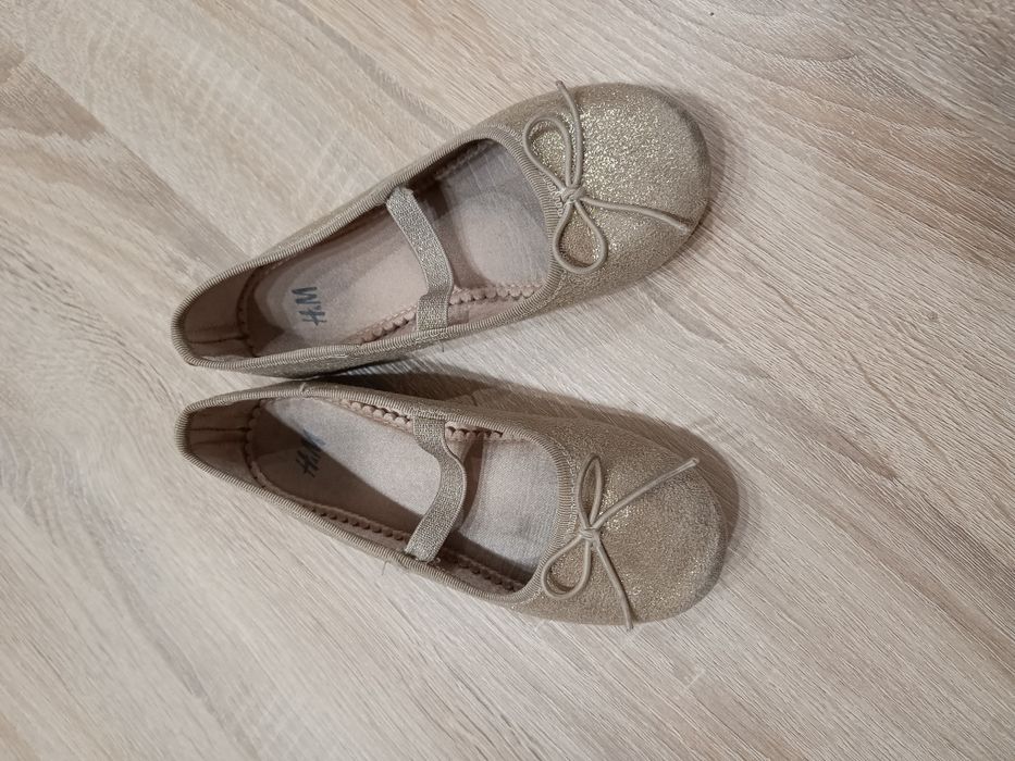 Złote baleriny H&M roz. 28