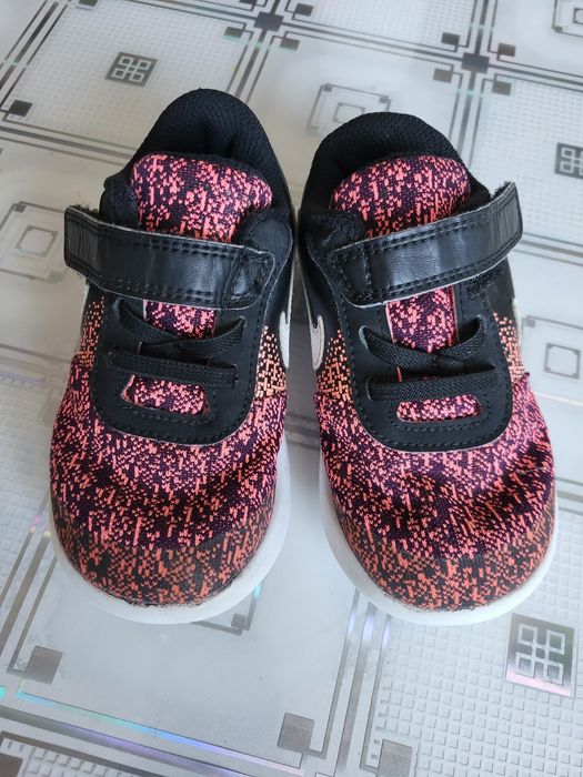Кросівки Nike 25 р.