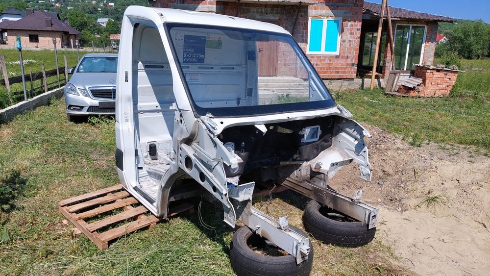 Кабіна криша ланжерон задня стінка Mercedes Sprinter W906