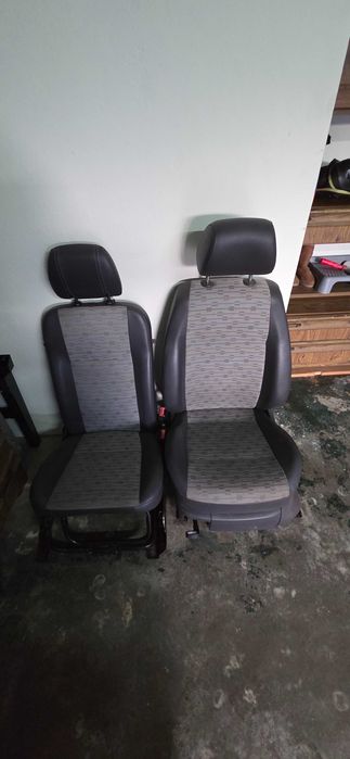 Bancos caddy como novos