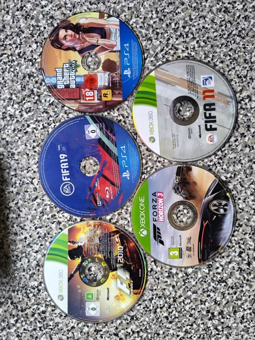 Conjunto de 3 jogos PlayStation 3+5 CDs danificados