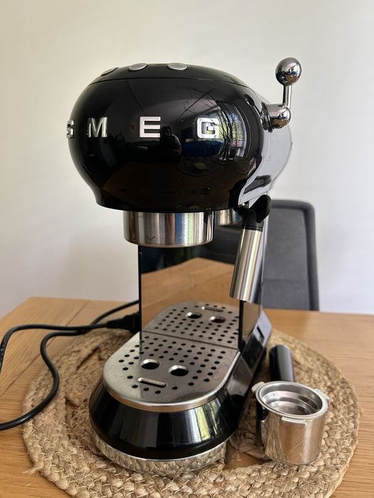 Ekspres kolbowy SMEG