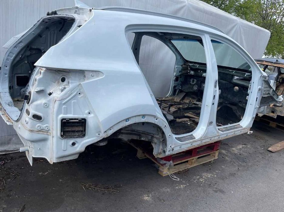 Четверть левая правая передняя задняя Kia Sportage 3, 4 киа спортедж