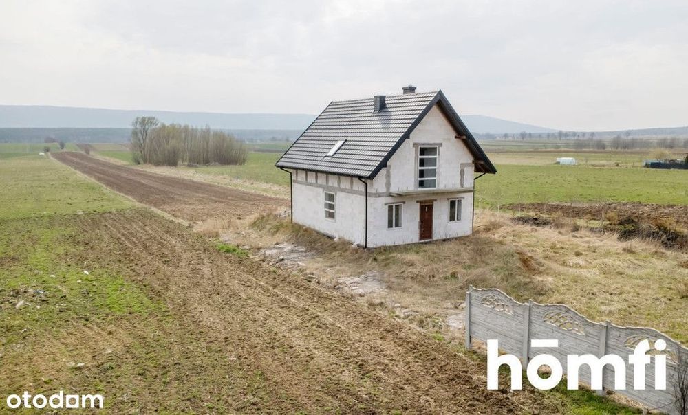 Dom Z Widokiem Na Święty Krzyż | Działka 8200 m² |