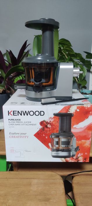 Кухона машина Kenwood KCC 9060 S Cooking Chef
Потужність: 1500 Вт.