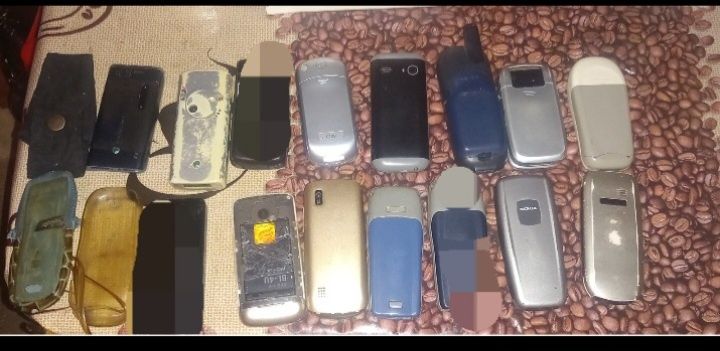 сенсорный-кнопочный телефон,Oukitel C5 Nokia Motorola Sony Ericsson