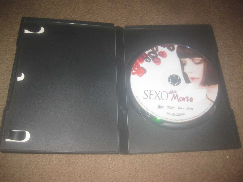 DVD "Sexo Até á Morte" com Winona Ryder