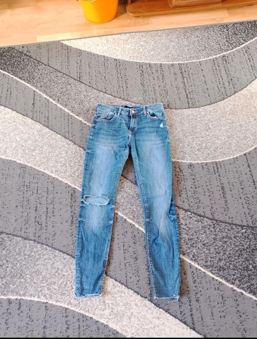 Spodnie damskie Bershka