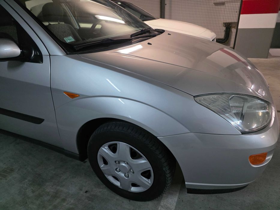 FORD FOCUS 1.4 75cv 2002 168.000KM (Embraiagem, correia distribuição, Bomba de agua, Pintura, nova) Impecável Benfica — photo 4
