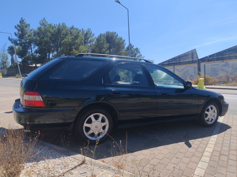 Honda Accord — fotografia 4