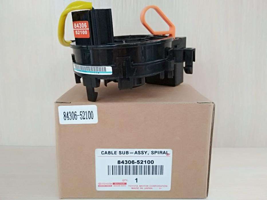 Шлейф руля, улитка Toyota Yaris 84306-52100 Тойота Ярис, Королла.