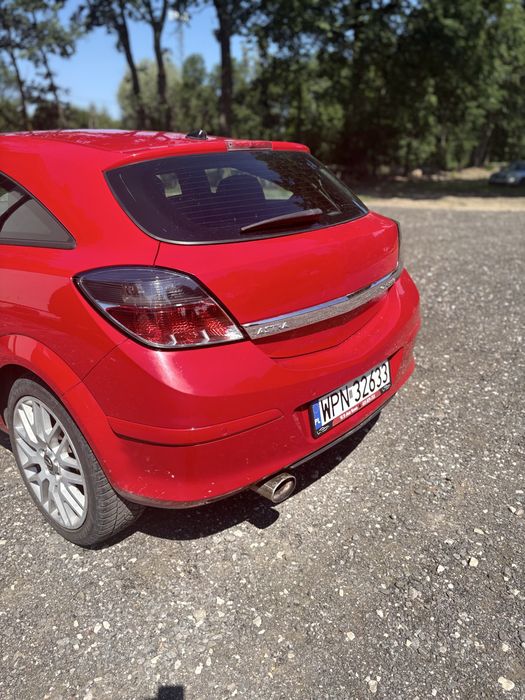 opel astra GTC 2008r