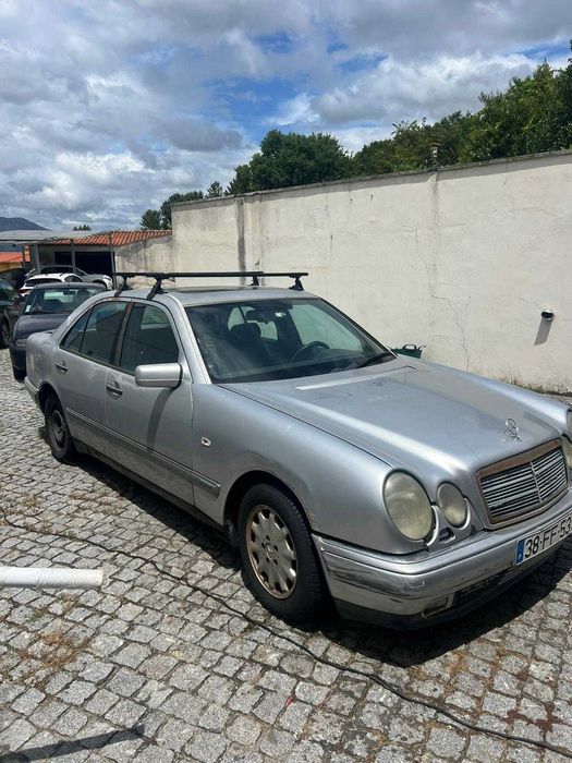 Mercedes-Benz E 200 CDI (W210) – Para Desimpedir | Oportunidade: 1.250€