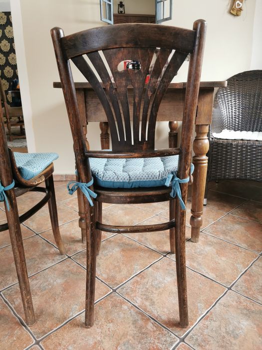 Krzesła  Thonet Fameg 2 sztuki OKAZJA KOMPLET