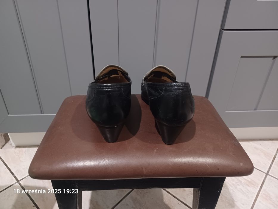 Półbuty damskie skórzane