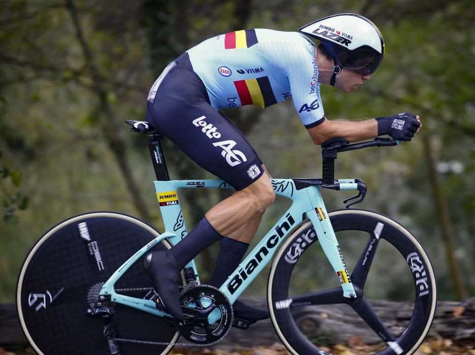 rama czasowo - triathlonowa Bianchi Aquila