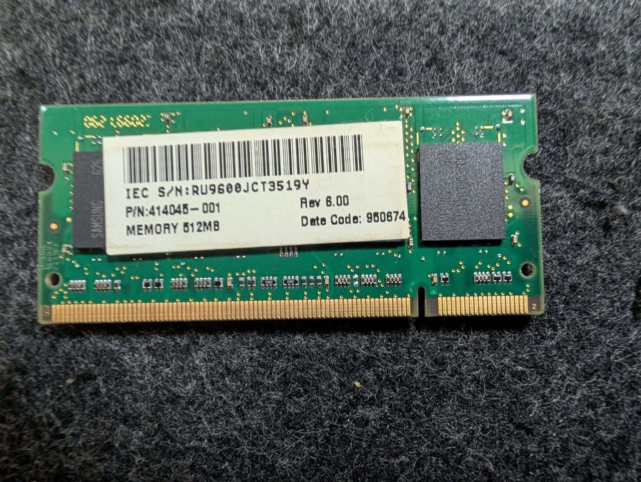 Memoria RAM DDR2 SDRAM 2GB MT16HTF25664HZ-800J2