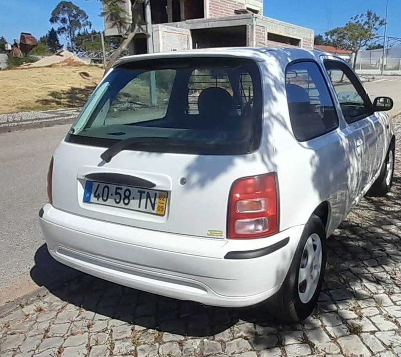 Nissan micra comercial