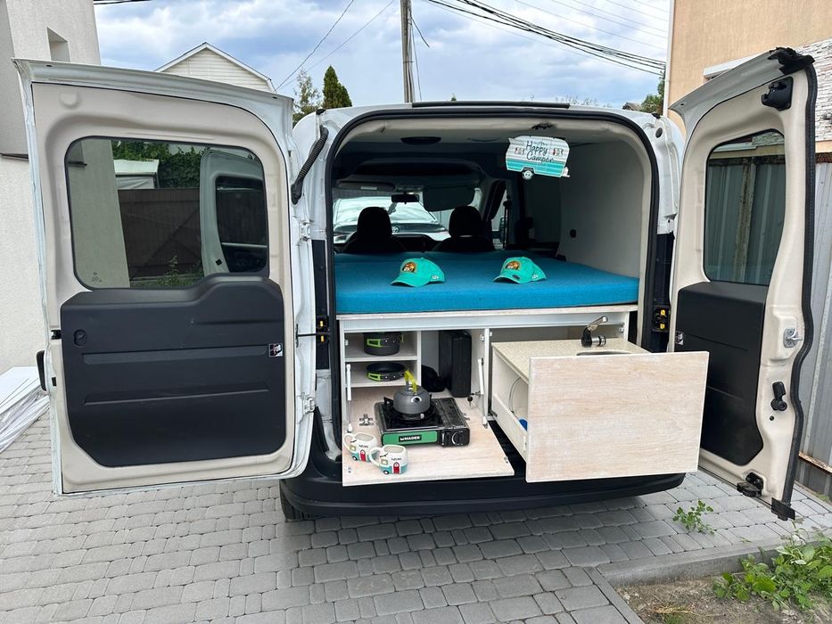 Dodge Promaster City (Fiat doblo)2015 года.
