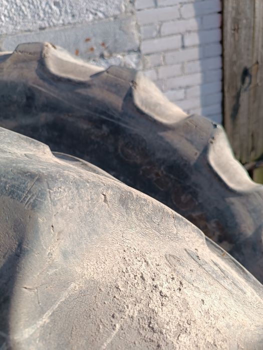 Opony BKT 420/85R38 (16.9R38)