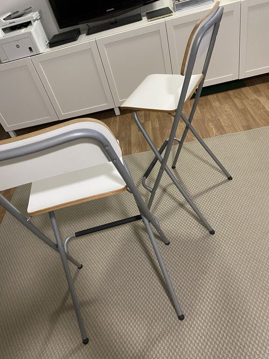 Cadeiras altas brancas / Ikea Franklin