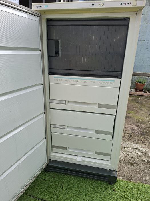 Arca Vertical + mini frigorífico