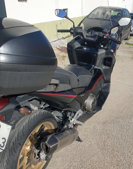 Honda Integra S 750