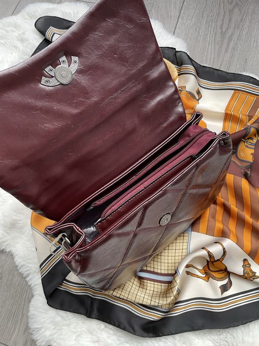 стильна сумка через плече