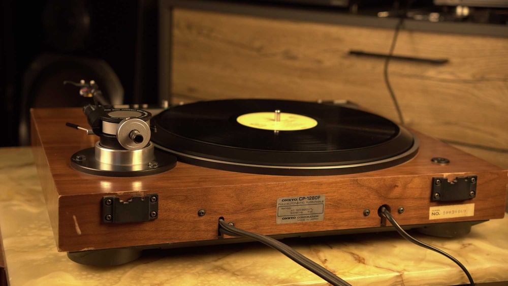 ***Onkyo CP-1280F ***