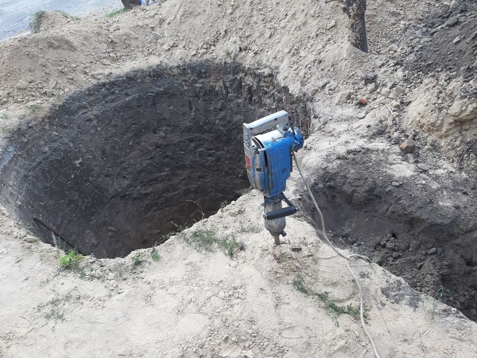 Демонтаж бетона,постройки копка грунта